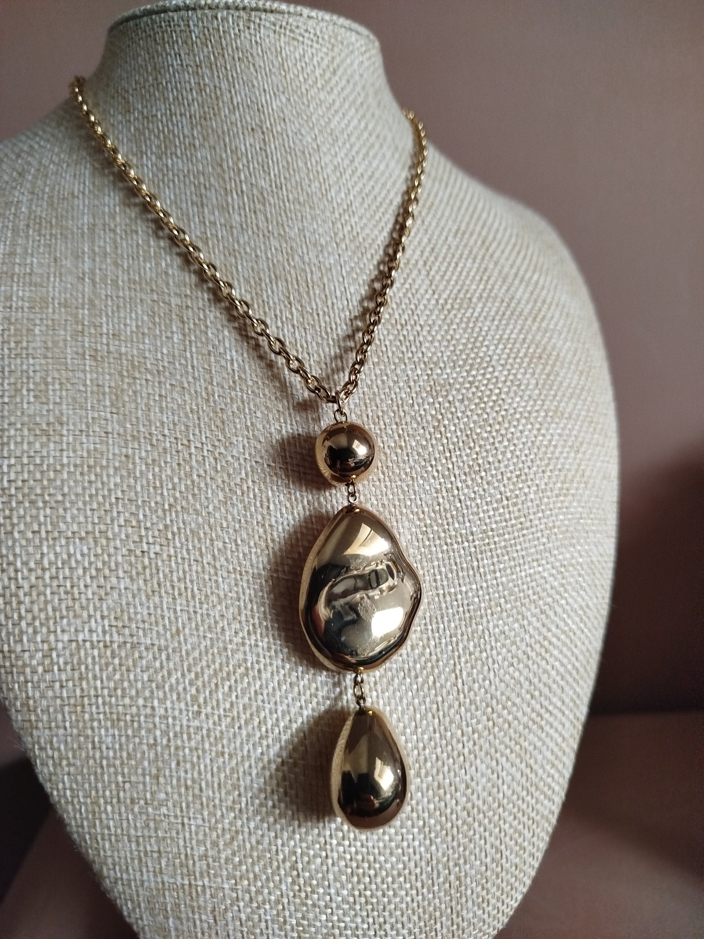 Collier Olivia