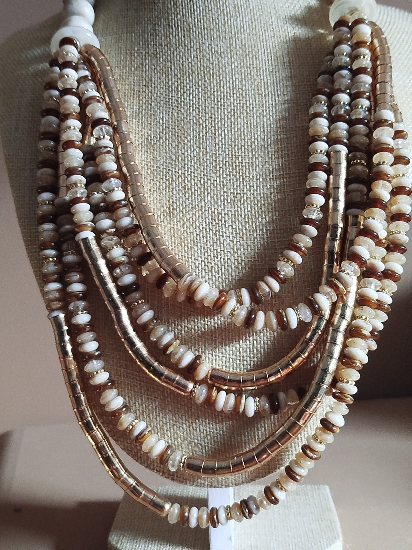 Collier James