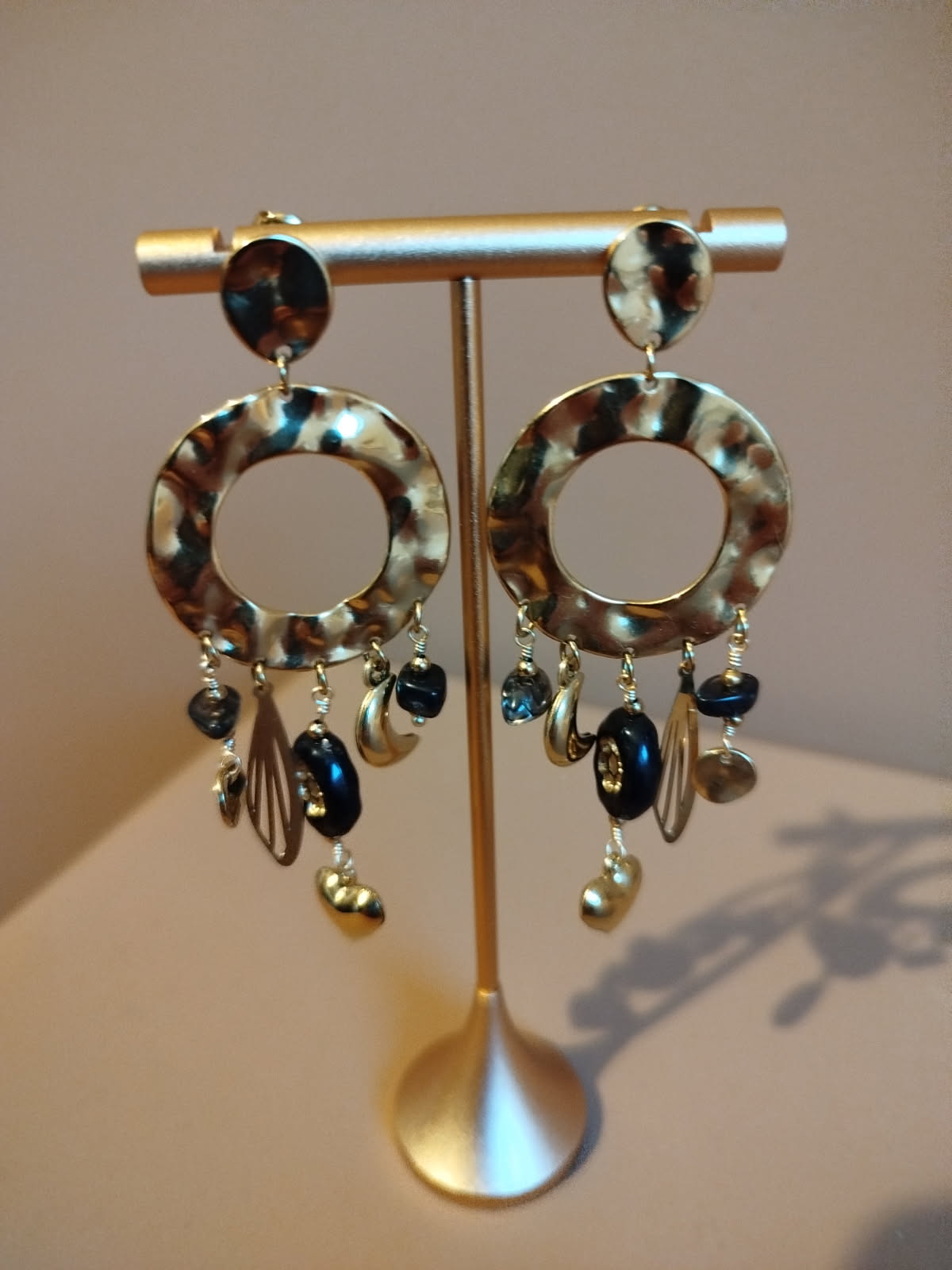 Boucles d'oreilles Carly noir