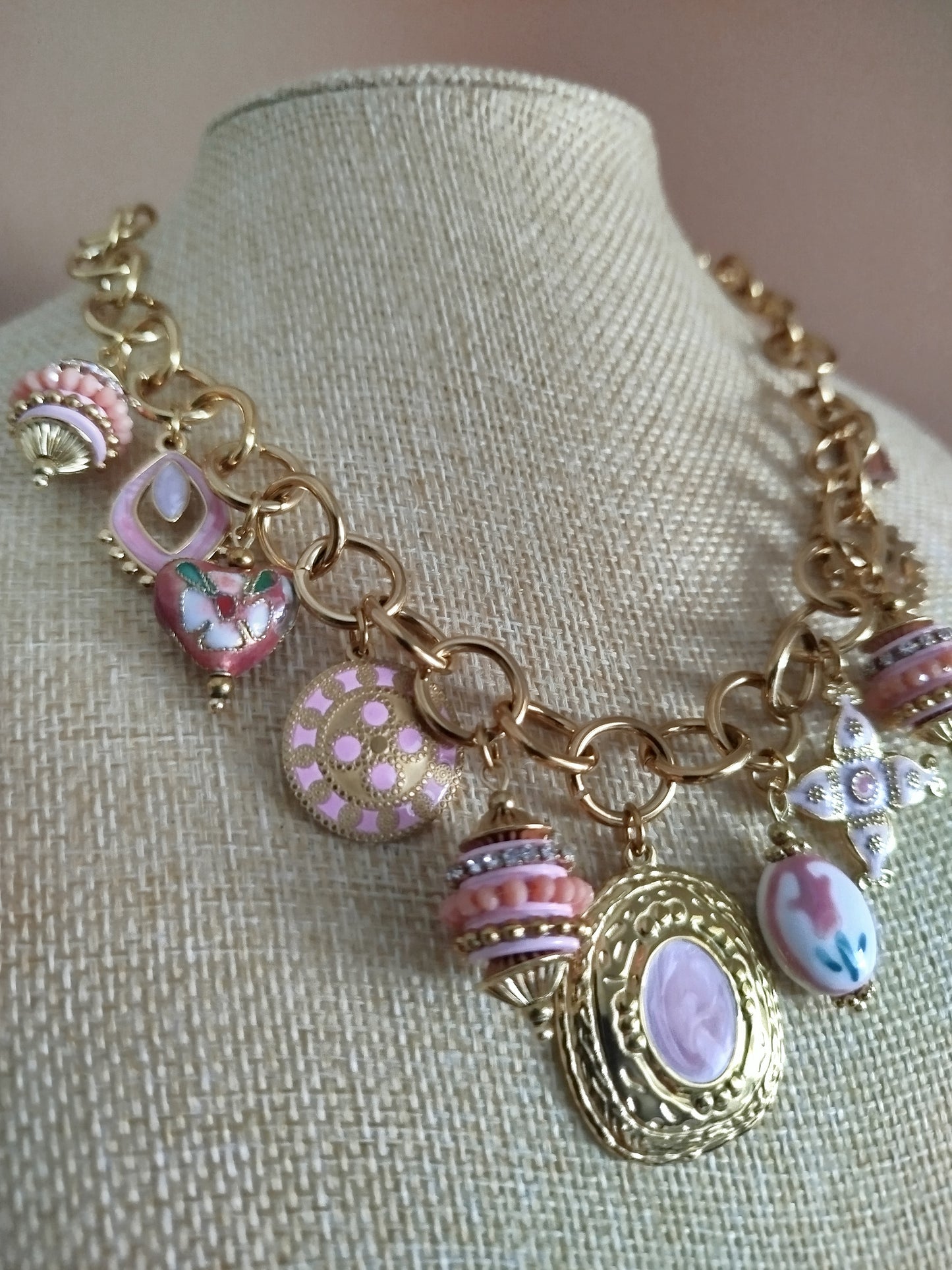 Collier Vicky rose