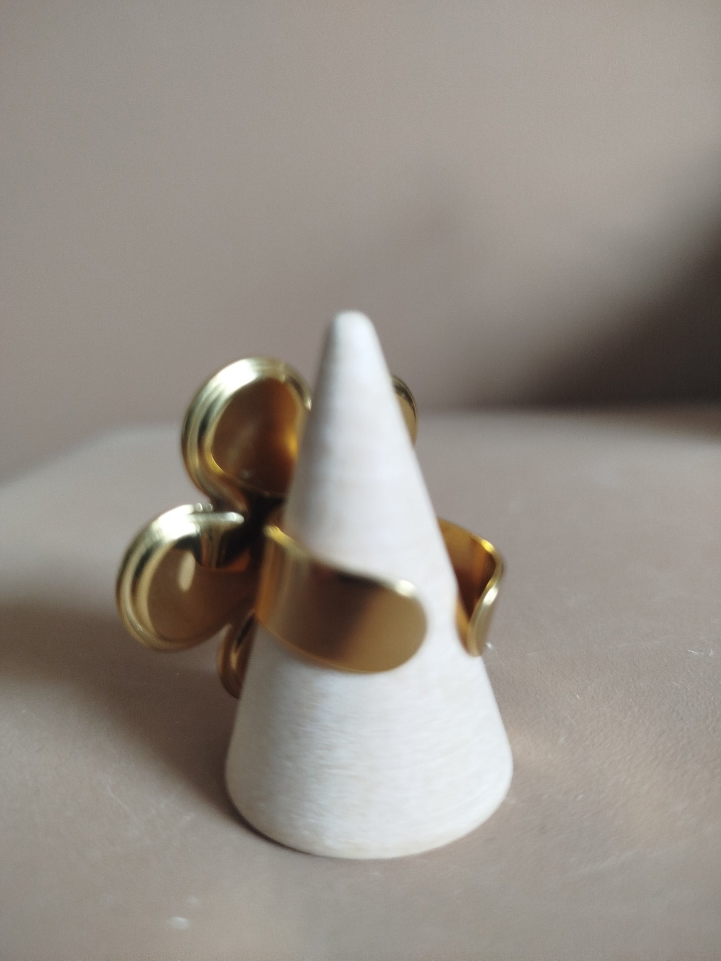 Bague Léontine Blanche