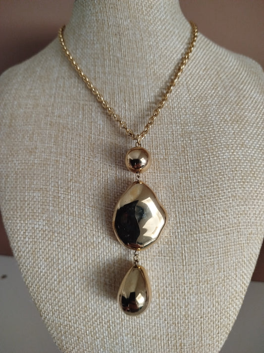 Collier Olivia