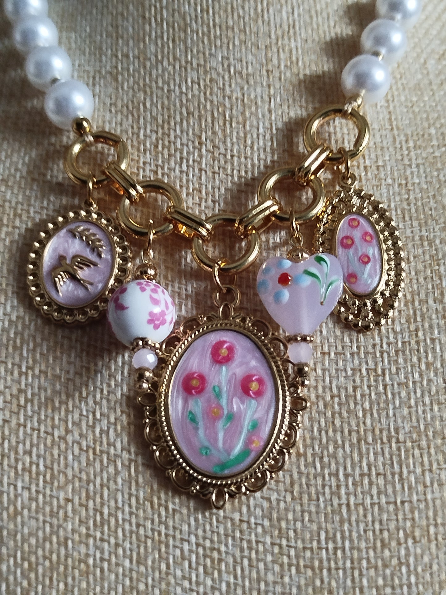 Collier Violette rose