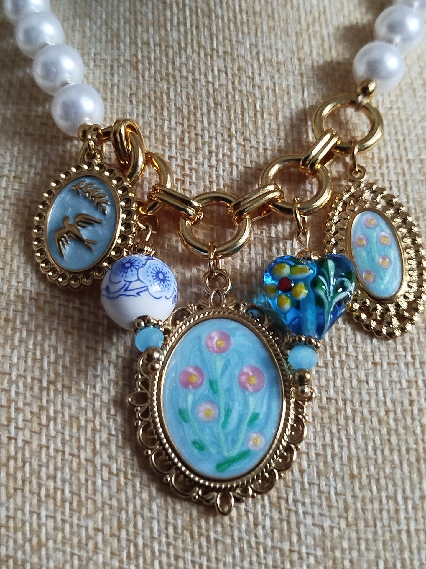 Collier Violette bleu