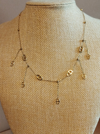 Collier Erika