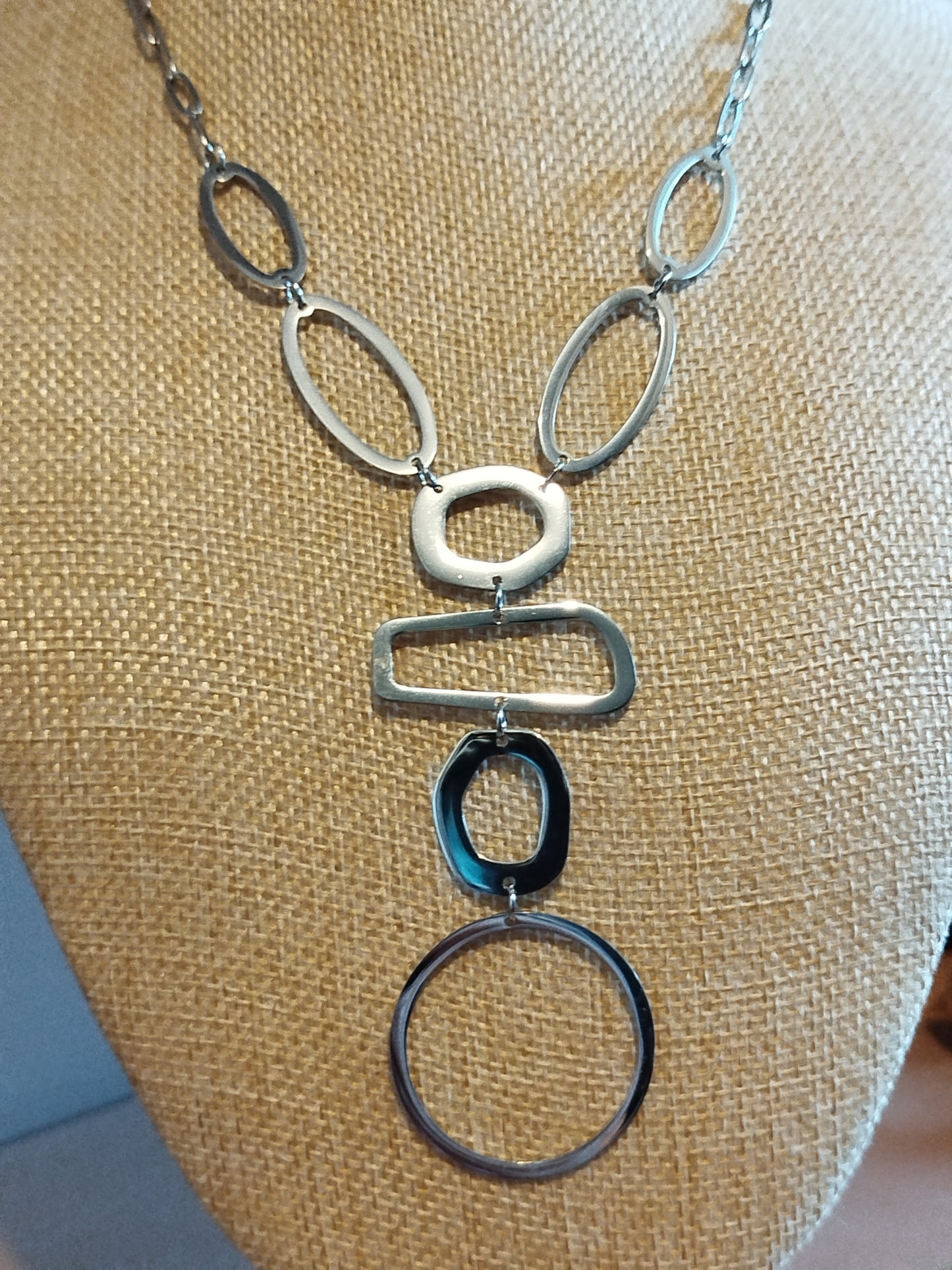 Collier Lupida